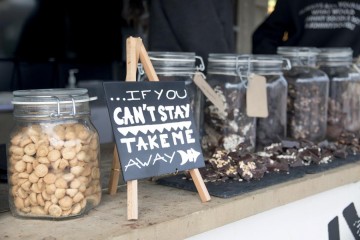 Securit tafelkrijtbord mini driepoot teak