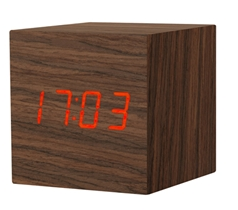 Alarmklok Mini Cube LED in donker of lichtbruin Hout